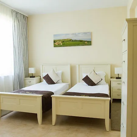 ブラックシーラマ ゴルフ ＆