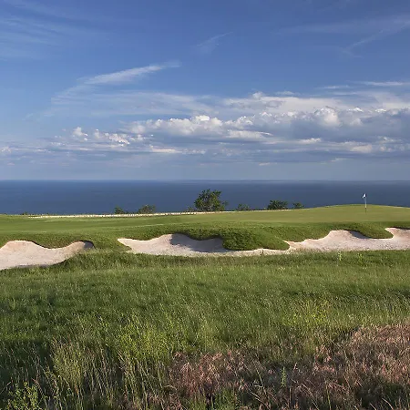 Blacksearama Golf & 5*