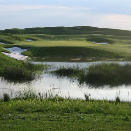 ブラックシーラマ ゴルフ ＆ バルチク