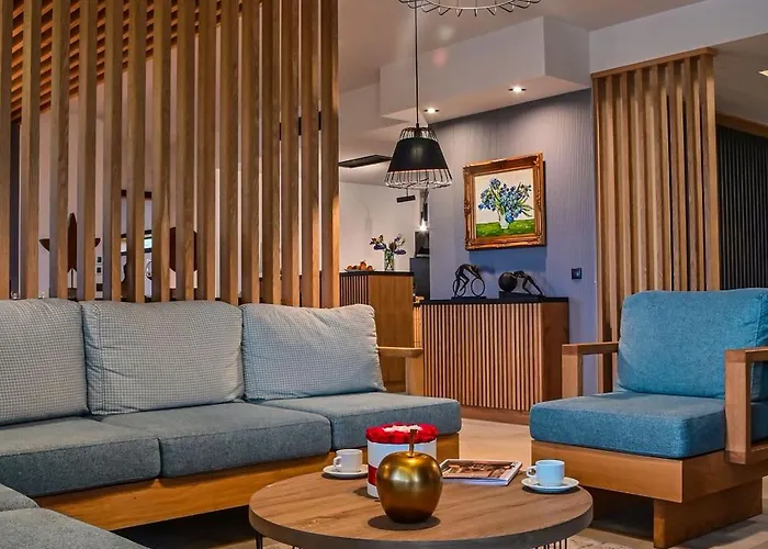 Blacksearama Golf & 5*