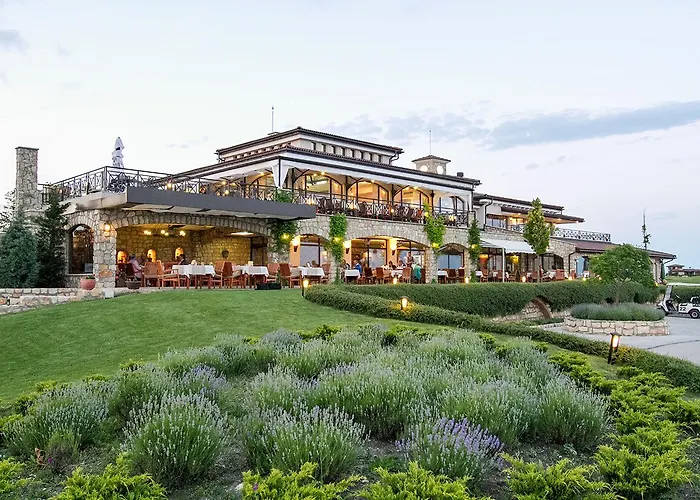 Blacksearama Golf & 5*