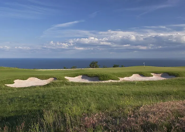 Blacksearama Golf & 5*